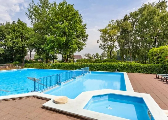 Σαλέ Nieuw! Sfeervolle, Ruime Met Grote Tuin Nabij Hilvarenbeek