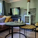 Chalet Sfeervolle, Ruime Met Grote Tuin Nabij Hilvarenbeek