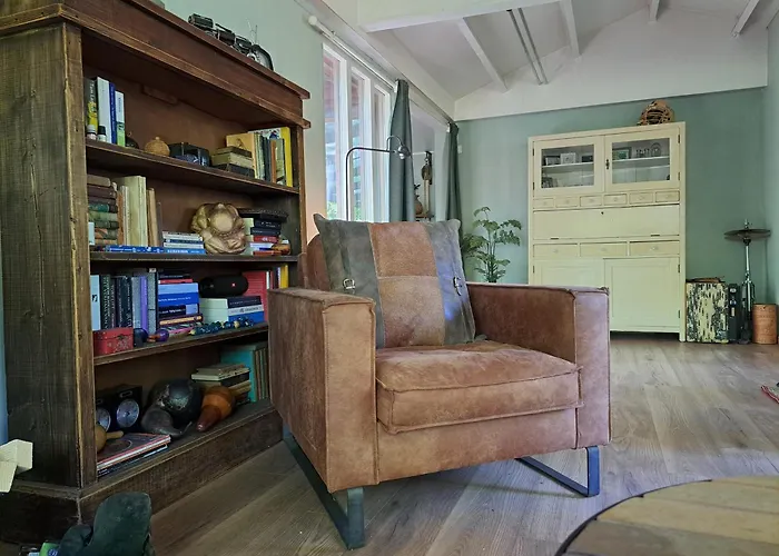 Nieuw! Sfeervolle, Ruime Met Grote Tuin Nabij Hilvarenbeek Chalet